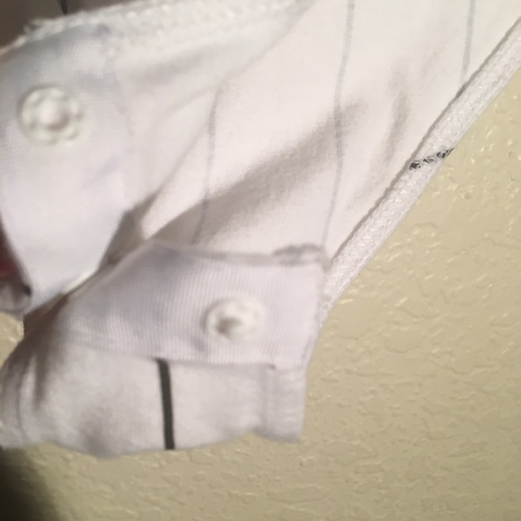 Sports tee tank body suit - size small - Picture 6 of 6